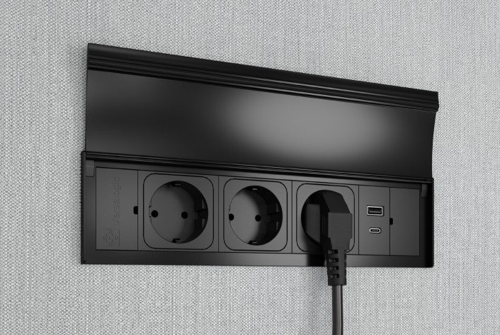 ASA 06039E00009 Vestavná zásuvková jednotka s krytem VERSALID 3x230V, 1xUSB 5V (nabíječka: typ A+C), kabel GST 0,2m, hliník ASA 06039E00009 Vestavná zásuvková jednotka s krytem VERSALID 3x230V, 1xUSB 5V (nabíječka: typ A+C), kabel GST 0,2m, hliník